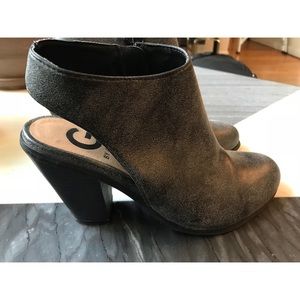 g by guess gawly bootie